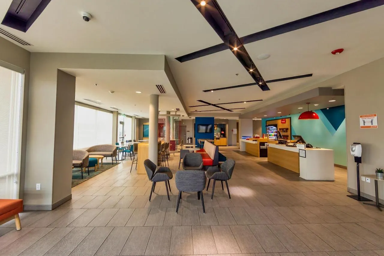 Avid Hotels - Denver Airport Area By Ihg