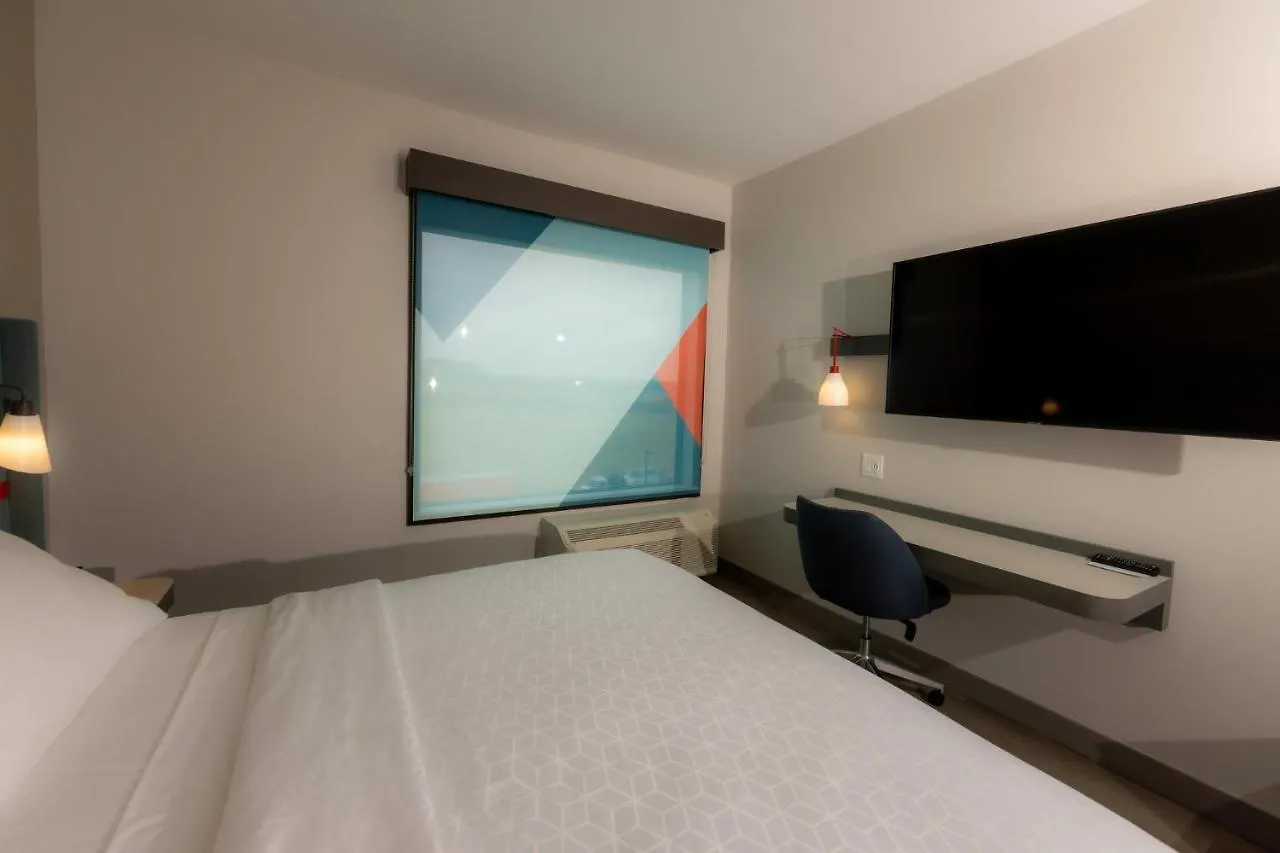 Avid Hotels - Denver Airport Area By Ihg